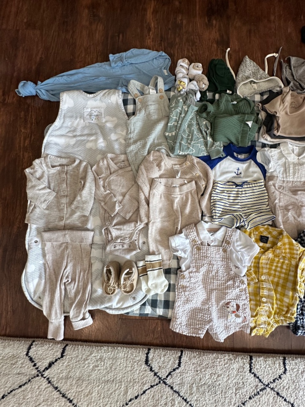 Baby boy bundle - Picture 3 of 16